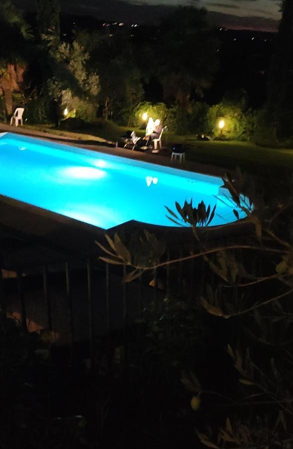 Agriturismo E Acetaia La Vedetta Кастельветро-ді-Модена Екстер'єр фото